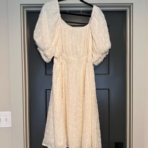 Elegant Cream Puff Sleeve Dress